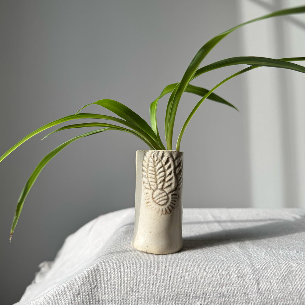 #0149 TeenyTiny Vase