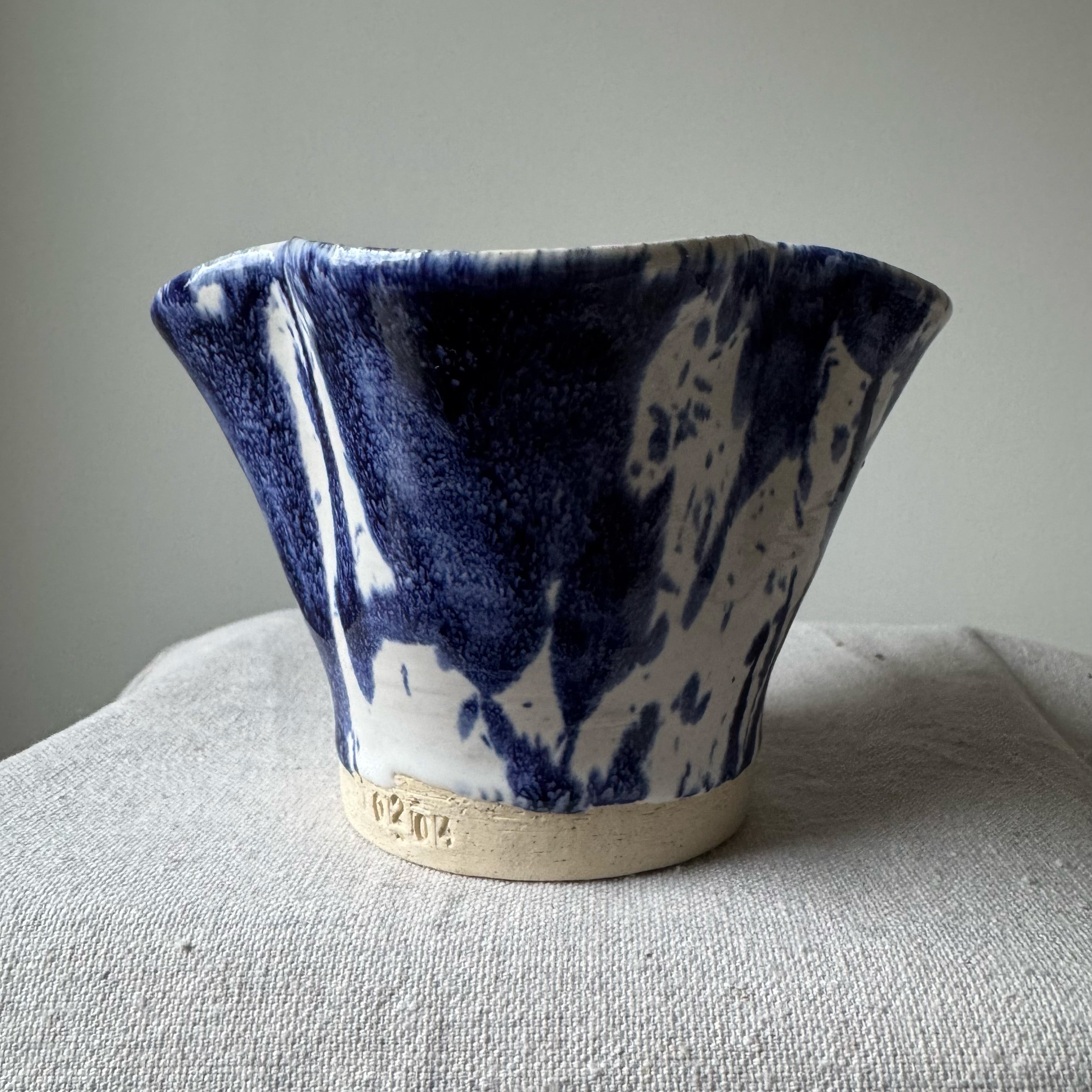 #204 Clover Vase