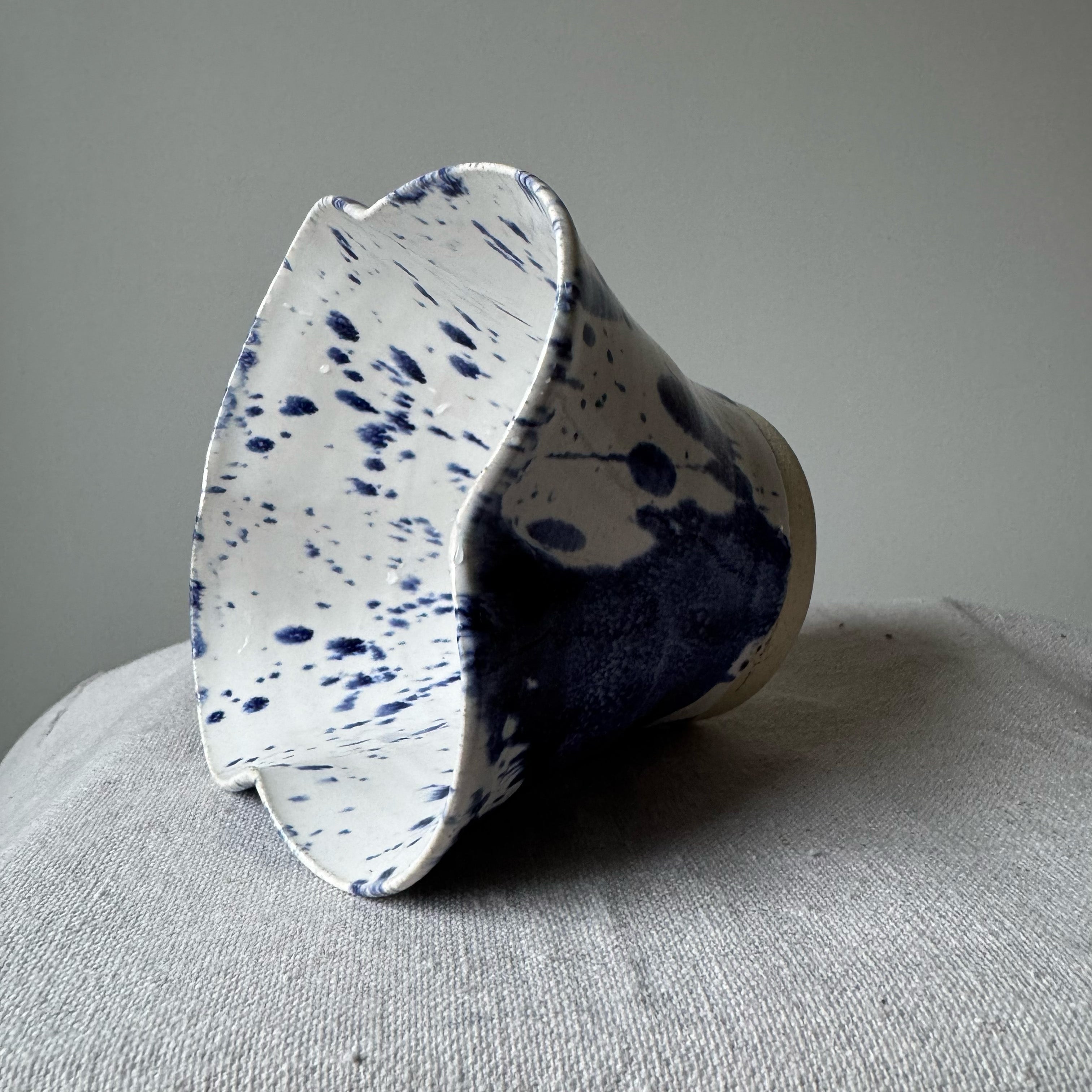 #204 Clover Vase