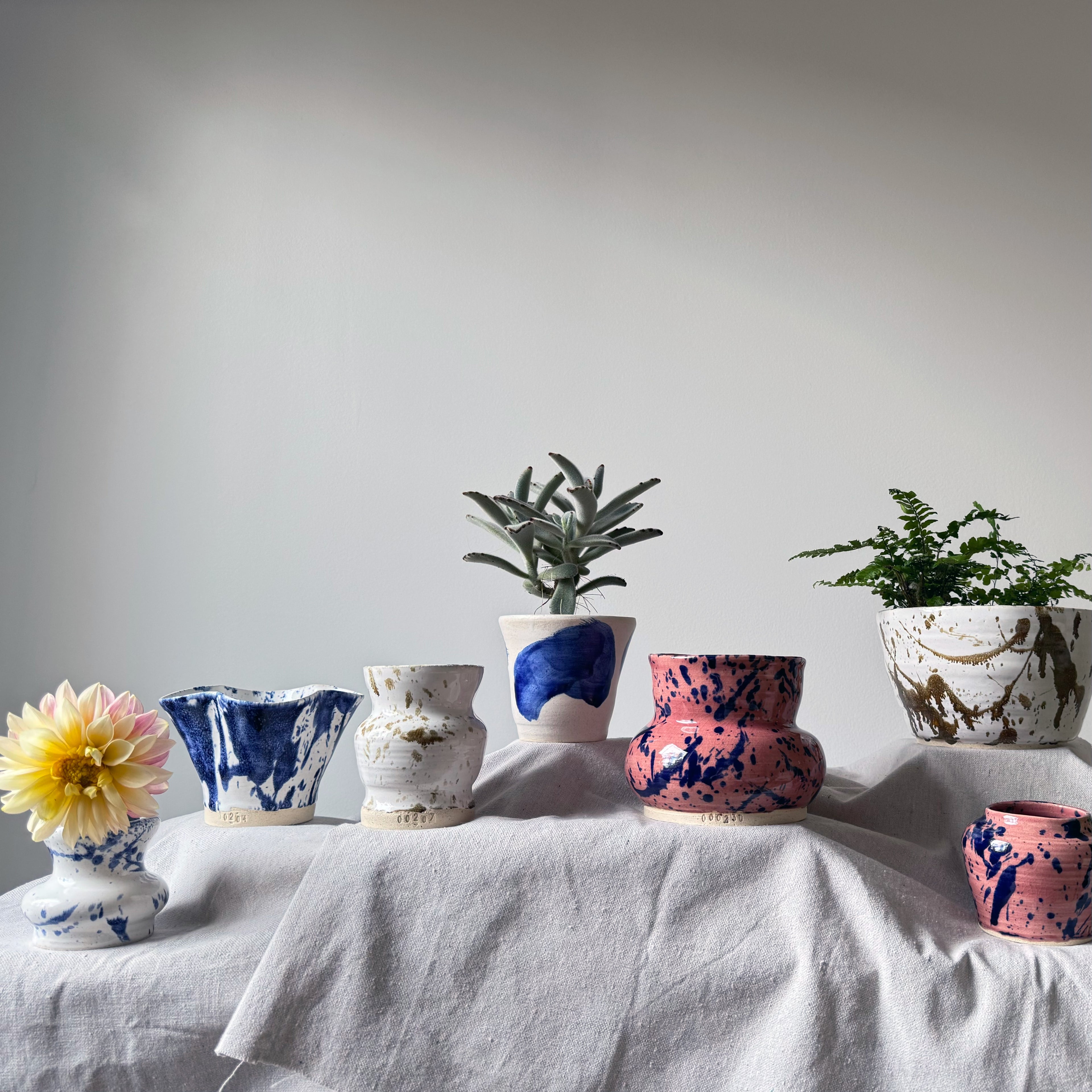 #230 Vase