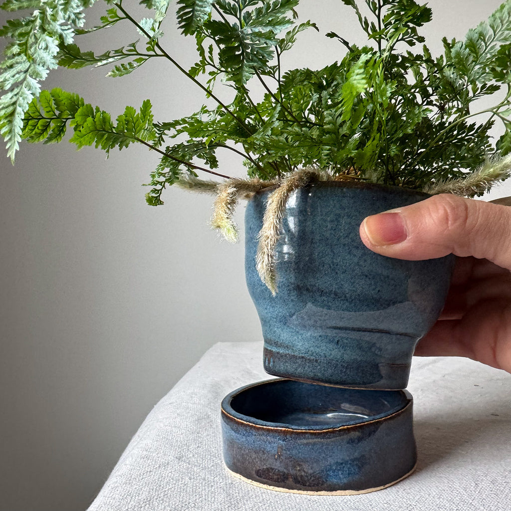 #86, #128, Paired Planter with Base